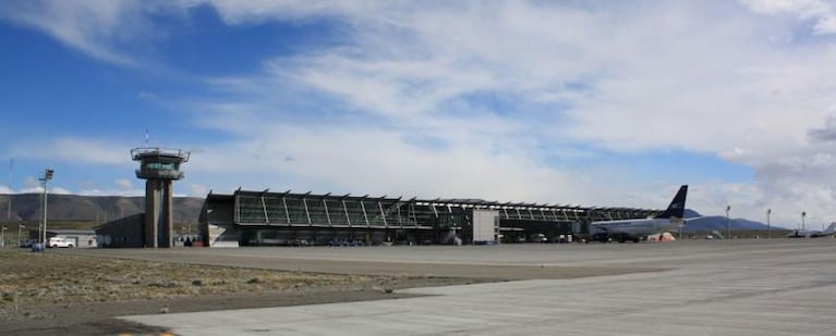 Misterio y sospechas por el avión ruso que aterrizó en El Calafate