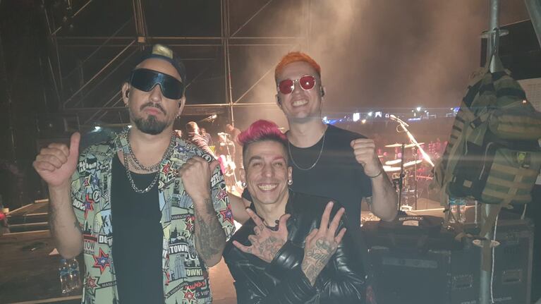 Monada, primera banda de cuarteto en tocar en Cosquín Rock.