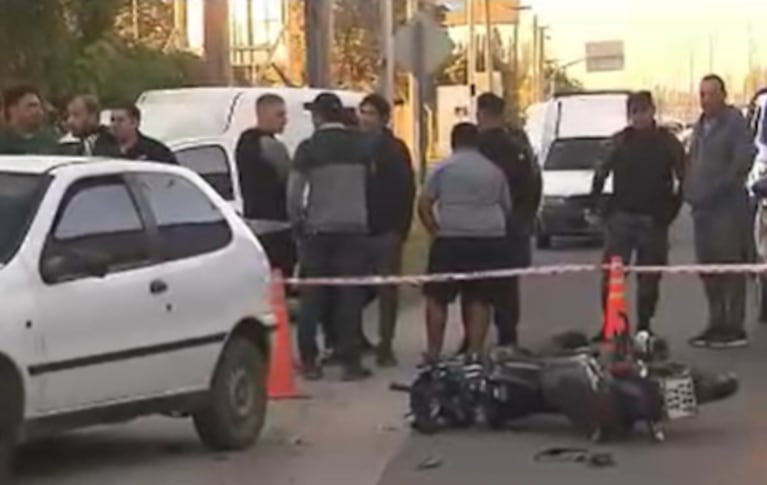 Motociclista chocó y fracturó a un trabajador en Córdoba: denuncian que estaba alcoholizado
