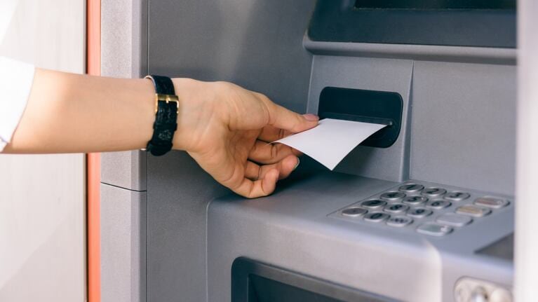 Muchos lo hacen para llevar un control de gastos, otros por simple costumbre.