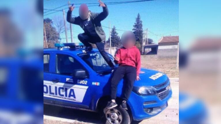 "Muerte a la yuta", fue la frase que usó el menor para acompañar la imagen que subió a Instagram.
