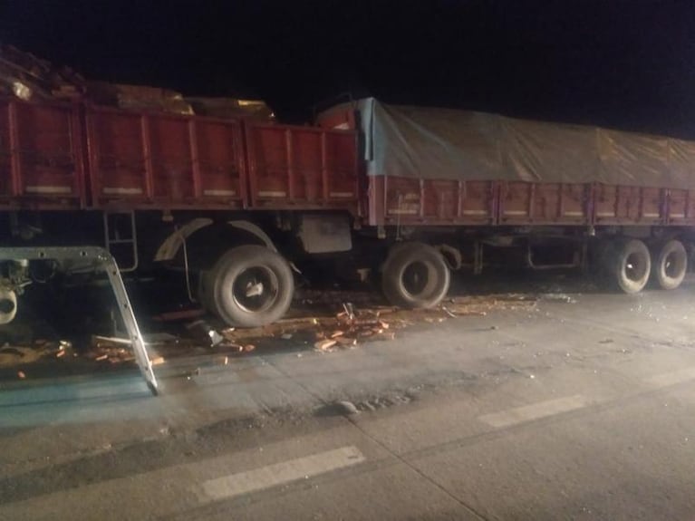 Murió el chofer de un camión en la Autopista Córdoba-Rosario