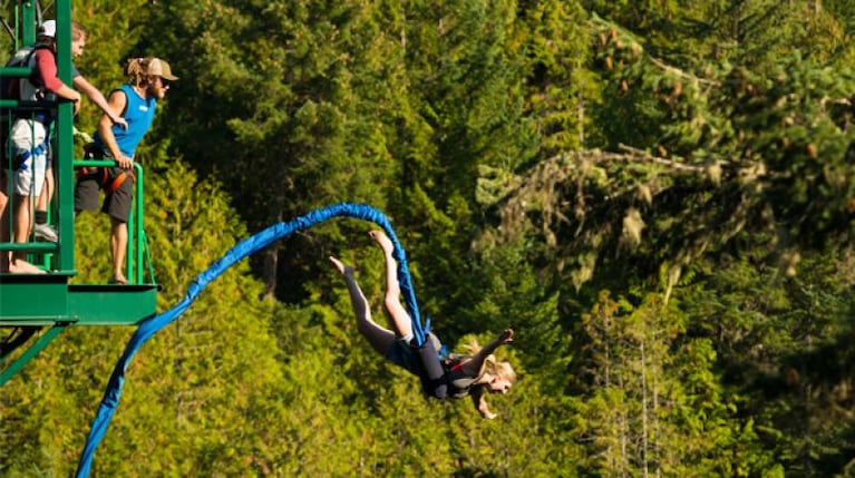 Murió haciendo bungee jumping por una insólita confusión