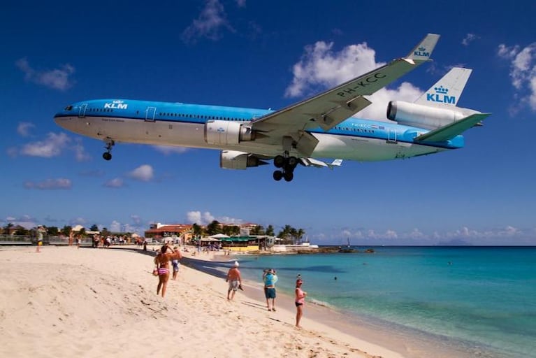 Murió por la ráfaga de un avión en la playa más peligrosa del mundo