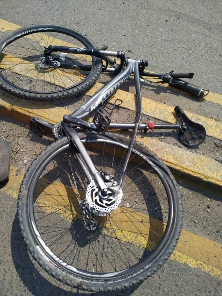 Murió un ciclista que fue atropellado por un camión en Villa Allende