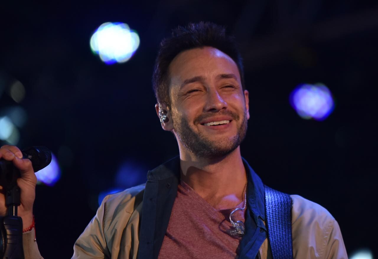 Música, sabores y tradición: lo mejor de la primera noche, con Luciano Pereyra y Alejandro Lerner. / Foto: Lucio Casalla ElDoce.tv