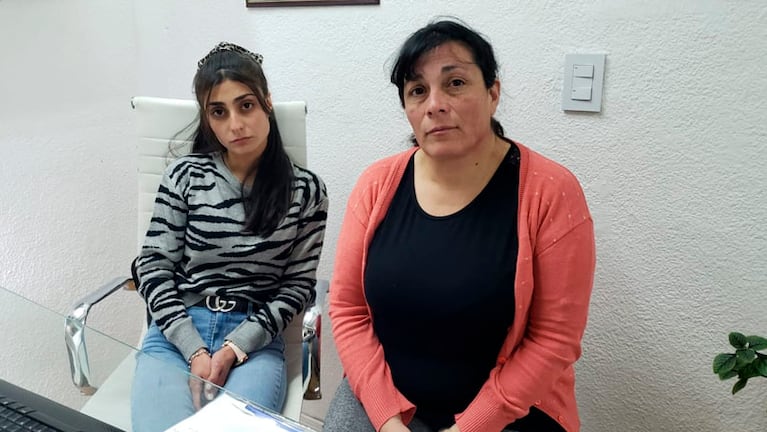 Natalia Agüero y Cristina Nóbile reafirmaron que Brenda "es inocente". Foto: Néstor Ghino/ElDoce.