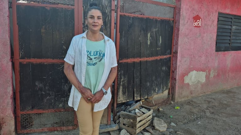 "Necesito salir adelante", dijo entre lágrimas Pamela. Foto: Juan Pablo Lavisse / ElDoce.