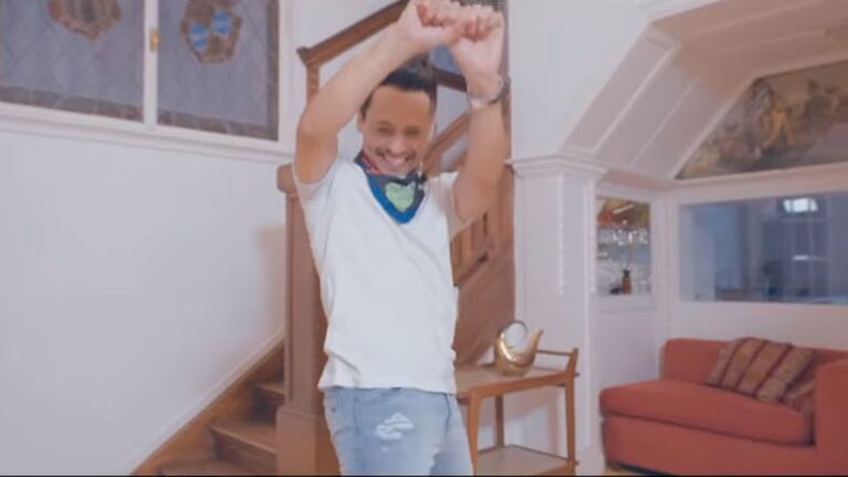 Nelson le pone voz a lo nuevo de La Konga.
