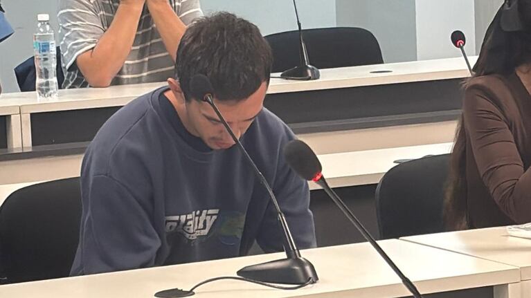 Néstor Soto miró a la pantalla durante la exposición de sus lesiones.