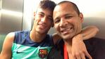 Neymar hijo y Neymar padre, cuando el brasilero jugaba en Barcelona.