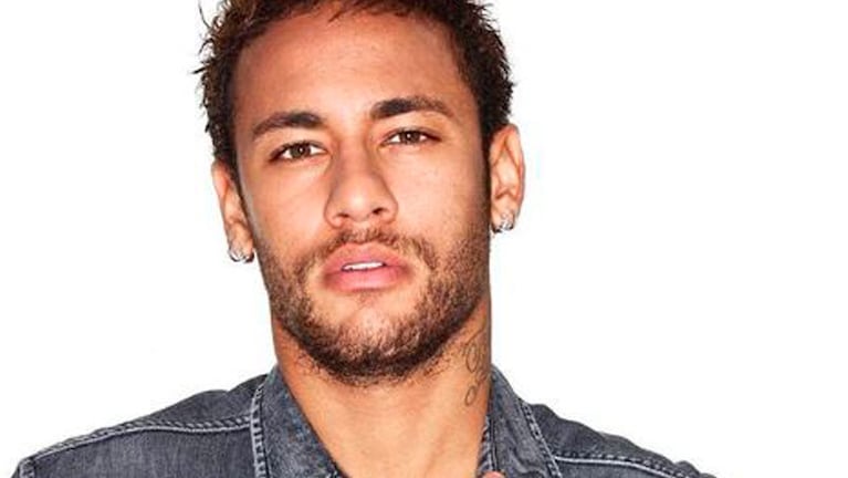 Neymar y su nueva faceta de modelo. 