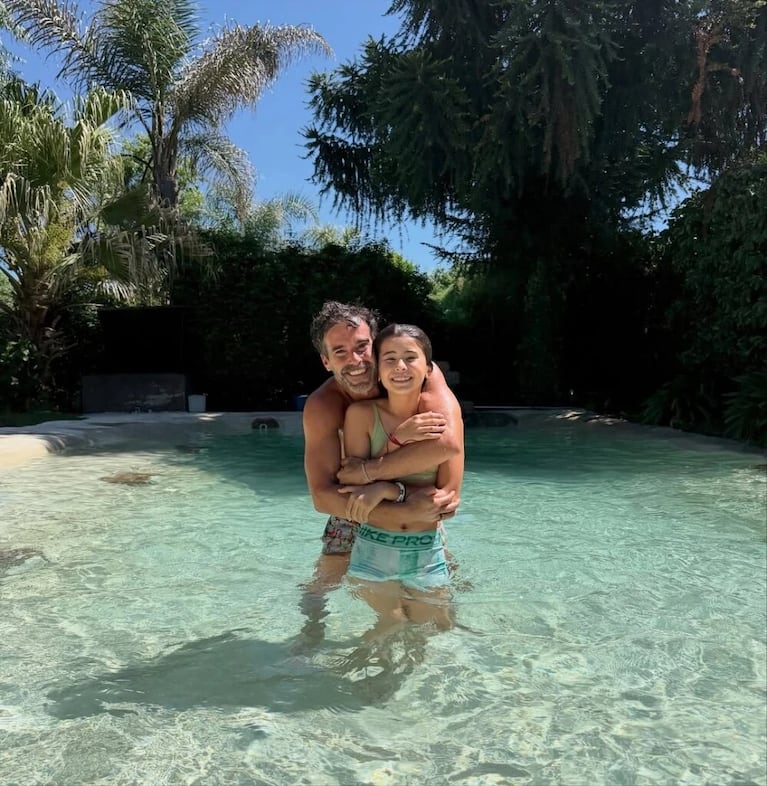 Nicolás Cabré y Rufina