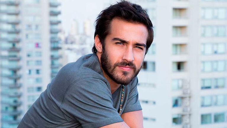 Nicolás Francella mostró su nuevo corte de pelo.