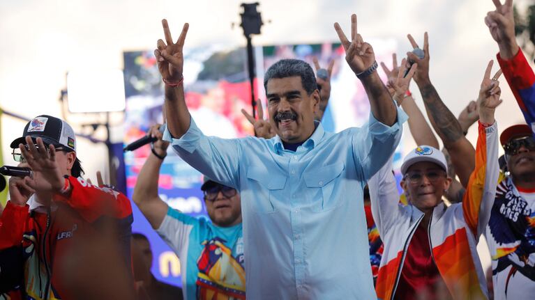 Nicolás Maduro, cada vez más aislado (Foto: AP)