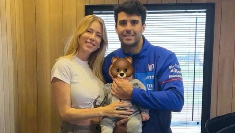 Nicole Neumann mostró a Manu Urcera con su hijo y causó sorpresa por la llamativa posición del bebé. Fuente: Imagen subida a Instagram por Nicole Neumann.