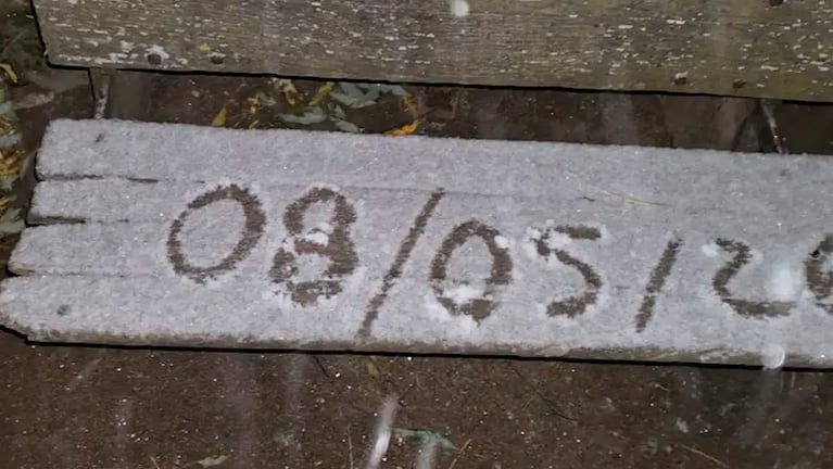 Nieve el viernes a la noche en el Champaquí. Foto: Instagram herencia_serrana.