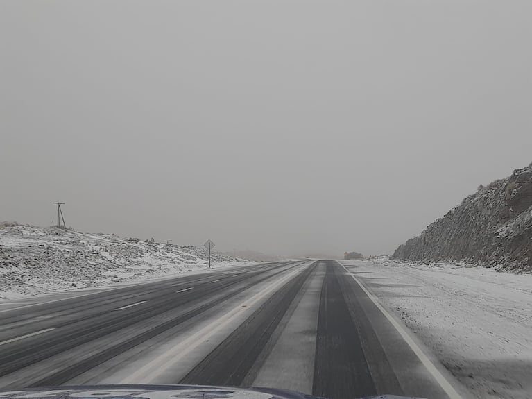 Nieve en as Altas Cumbres (Foto: Prensa Policía de Córdoba)
