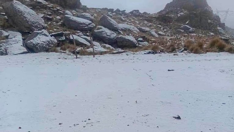 Nieve en el cerro Champaquí.