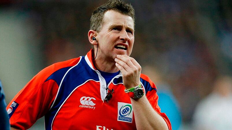 Nigel Owens habló a corazón abierto en los medios británicos.