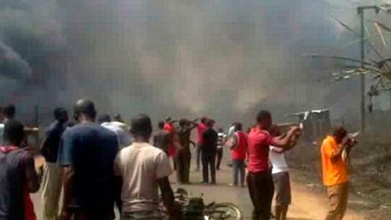 Nigeria: impactante explosión dejó 100 muertos