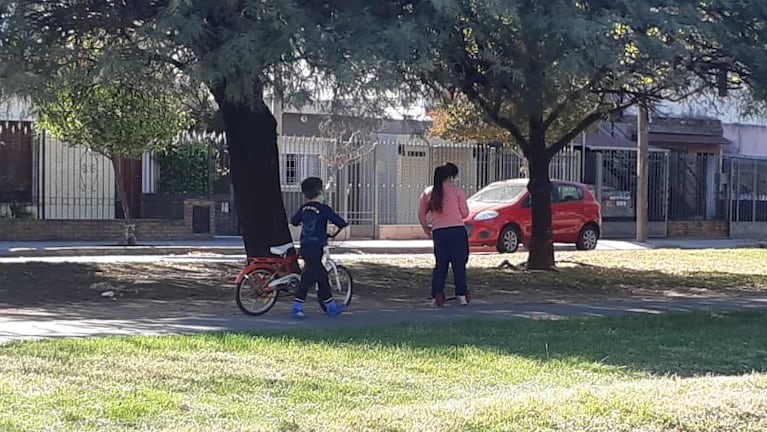 Niños pueden usar bicicletas, monopatines, triciclos y "pata-pata".