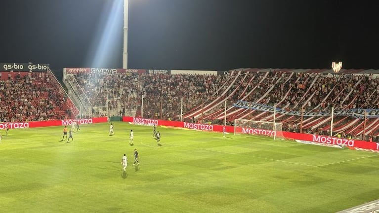 Noche de fútbol en Alta Córdoba con Instituto y Central Córdoba de Santiago del Estero.