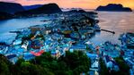 Noruega encabeza la lista de felicidad.