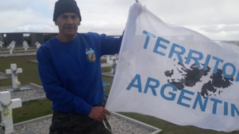 "Nos trataron como a delincuentes", dijo Escobedo.