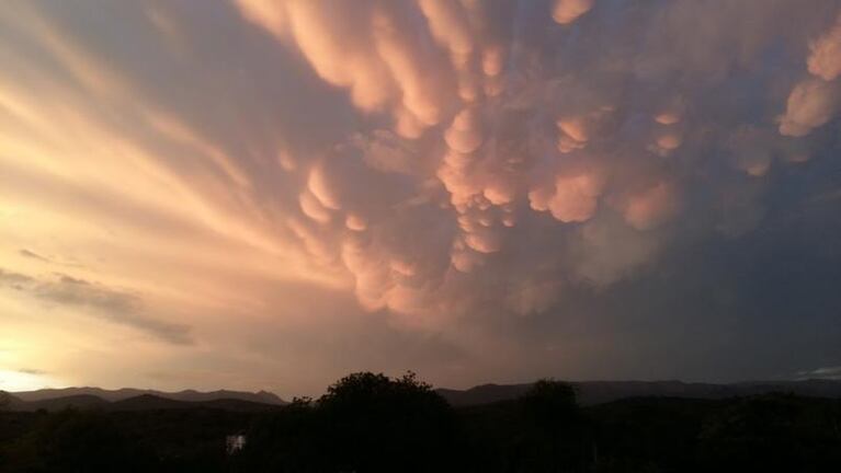 Nubes mastodónticas en las Sierras Chicas