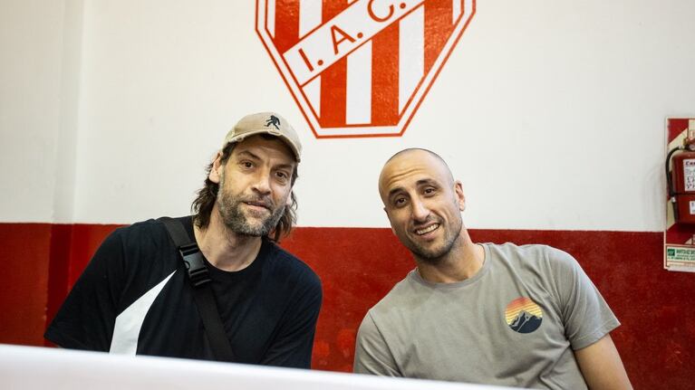 Oberto y Manu, dos amigos en la cancha de Instituto.