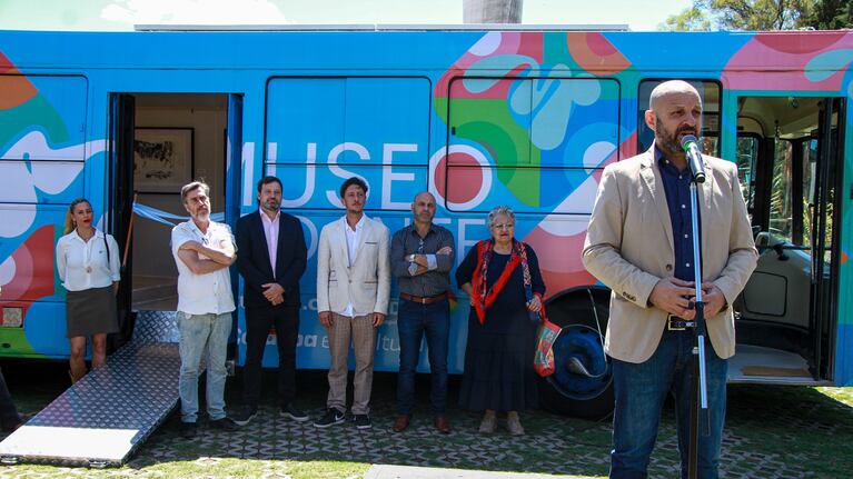 Obras sobre ruedas: Museo rodante, lo nuevo de la Agencia Córdoba Cultura
