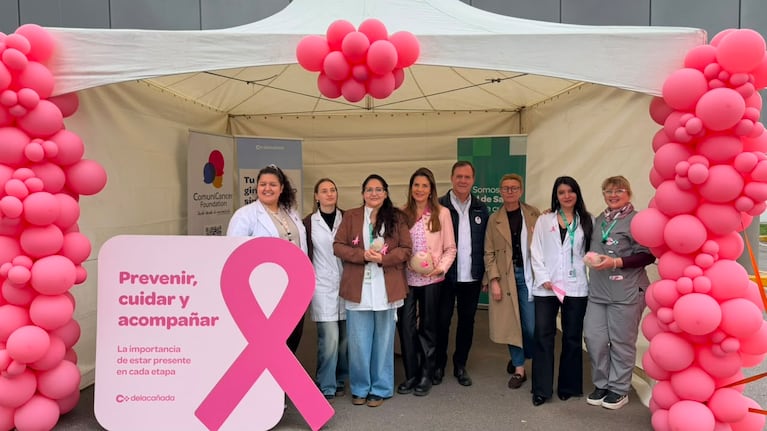 Octubre Rosa: un equipo presente en cada etapa
