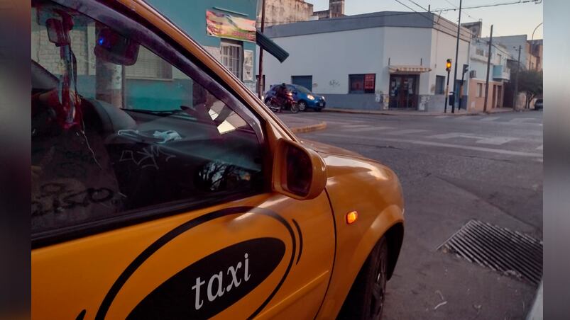 Ocurrió en la esquina de la calle Deán Funes y Río Negro. 