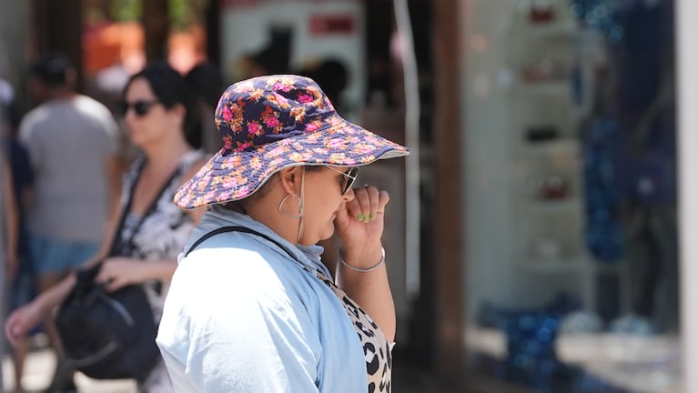 Ola de calor en Córdoba. Foto: Lucio Casalla / ElDoce.tv.