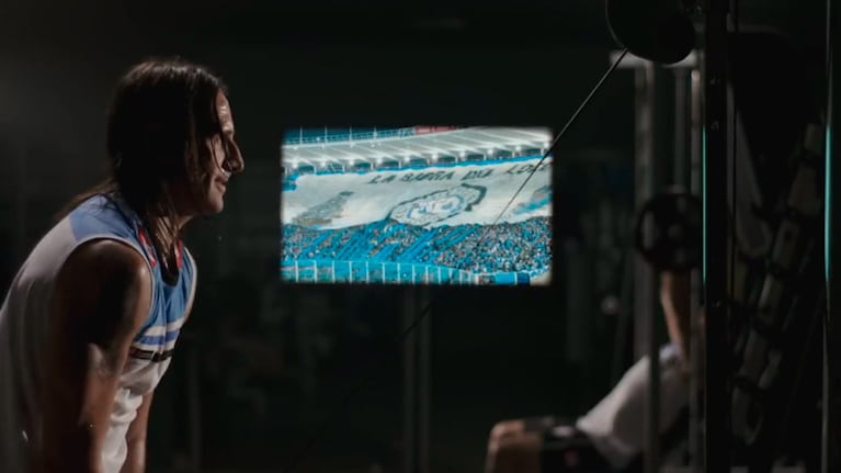 Olave es uno de los protagonistas del spot.