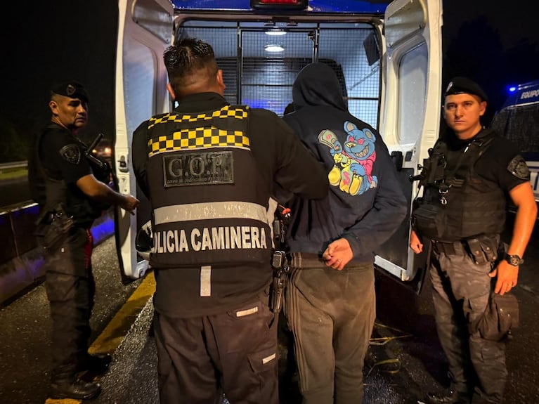 Operativo “Anti-Tuning” por picadas: 29 detenidos, 20 motos secuestradas y un policía herido por menores