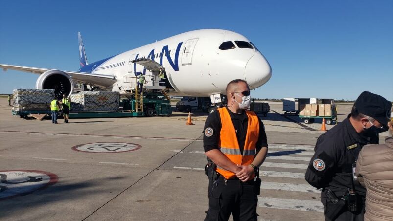 Operativo especial en el Aeropuerto de Córdoba.