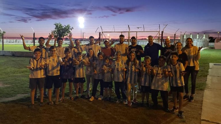 Orgullo de Calchín: los festejos en la tierra de Julián Álvarez tras su gol en el Mundial