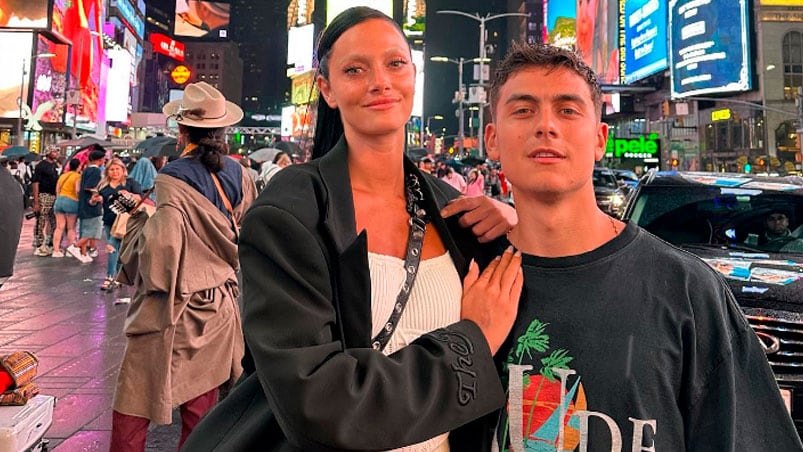 Oriana Sabatini y Paulo Dybala, de vacaciones en Nueva York.