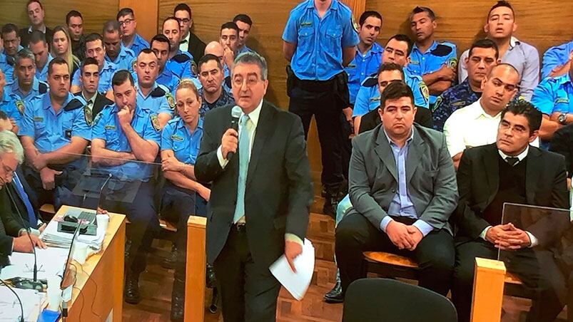 Ortiz Pellegrini afirmó que el reclamo era justo y denunció el papel K en los saqueos.