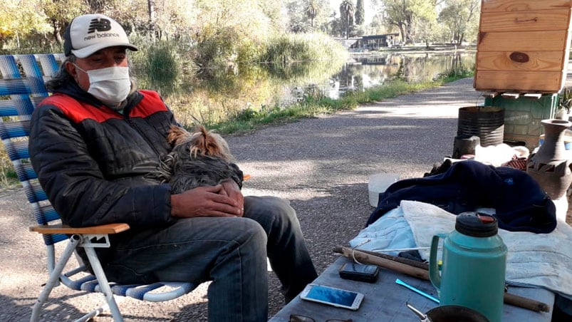 Oscar trabajaba en la zona desde hace varios años vendiendo artículos de pesca.