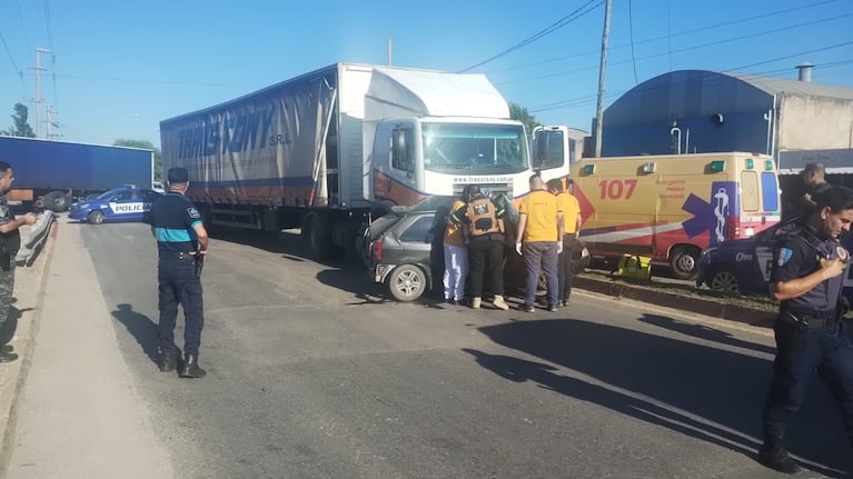 Otra tragedia en Córdoba: murió al ser chocado y arrastrado varios metros por un camión