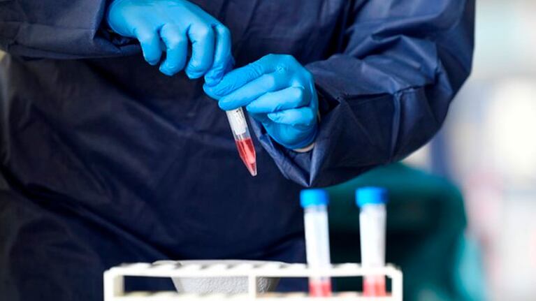 Otro brote de coronavirus por fiestas de egresados en Córdoba: investigan si es Ómicron