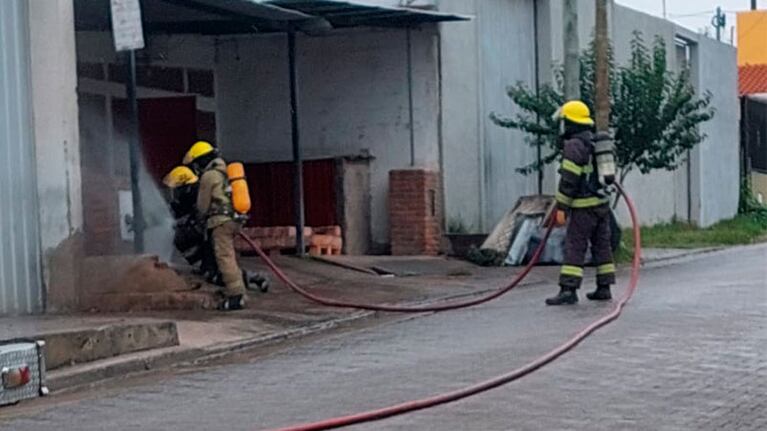 Otro trabajador terminó internado.