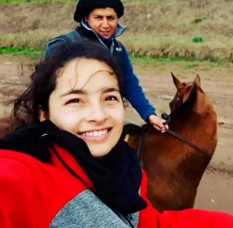 Pablo Catacata y Antonella Barrios, la pareja de puesteros que falleció en las inundaciones de Rojas.
