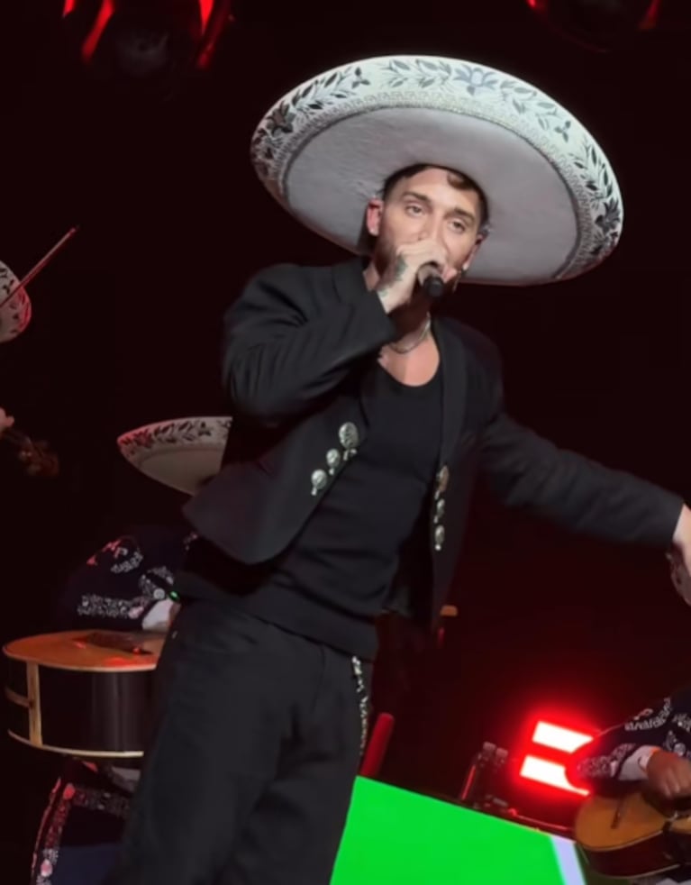 Pablo Tamagnini vestido como mariachi.
