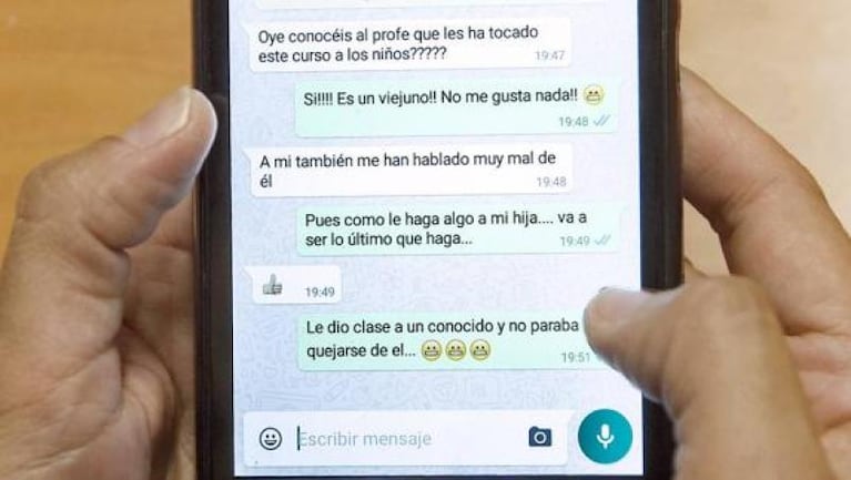 Pagará por haber agredido por WhatsApp a la maestra de su hijo