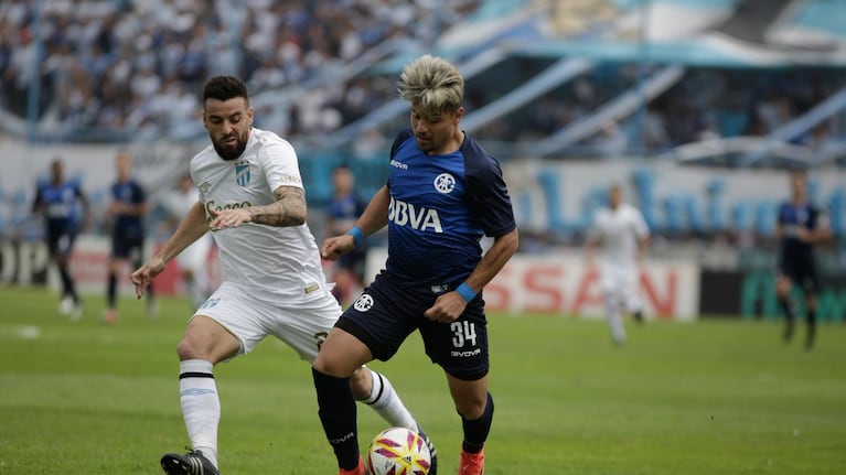 Palacios no pudo pesar en el duelo con San Román.