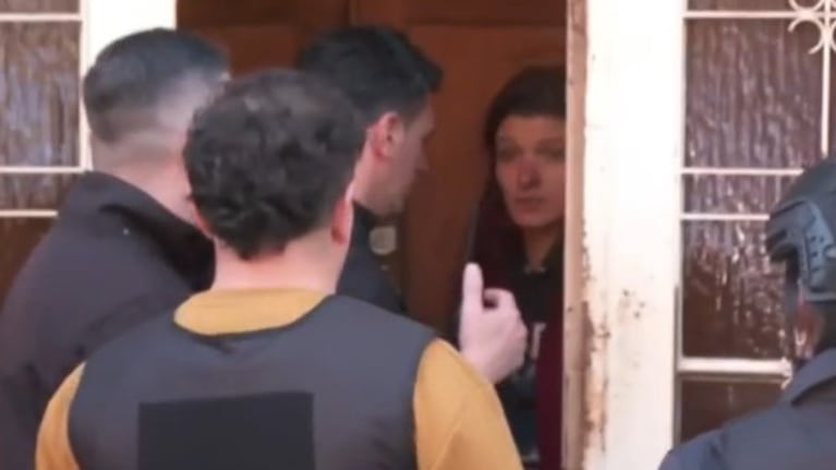 Palmero abrió la puerta durante uno de los allanamientos en la casa de Barrelier.